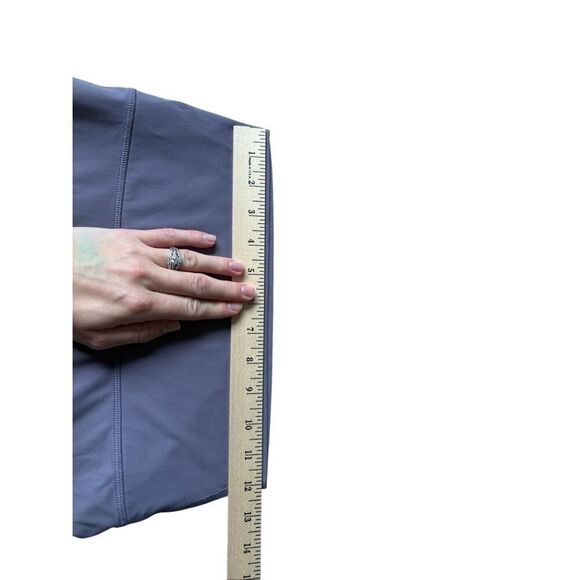 Everlane The Perform Biker Shorts size S Plum Purple Athletic - Picture 7 of 9